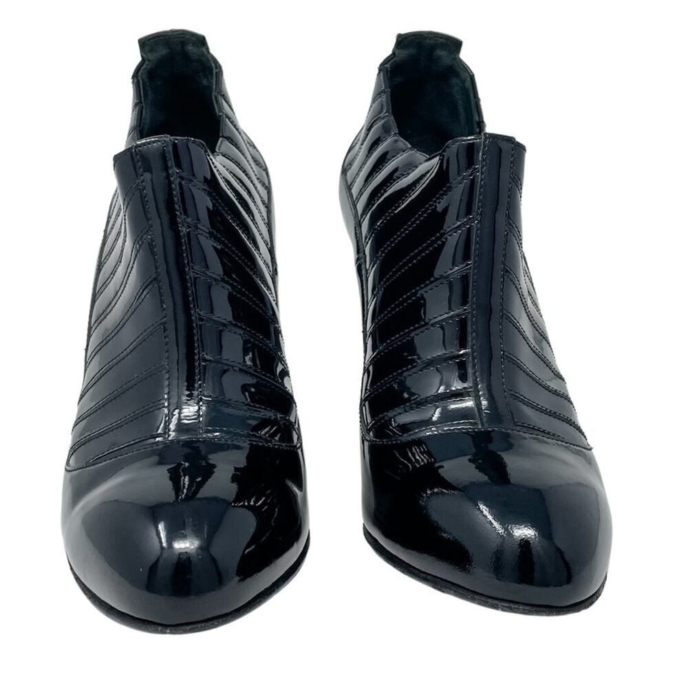 Chanel vintage 2006 Paris New York Patent Leather Booties size 38.5 US 7-7.5 - Picture 4 of 14